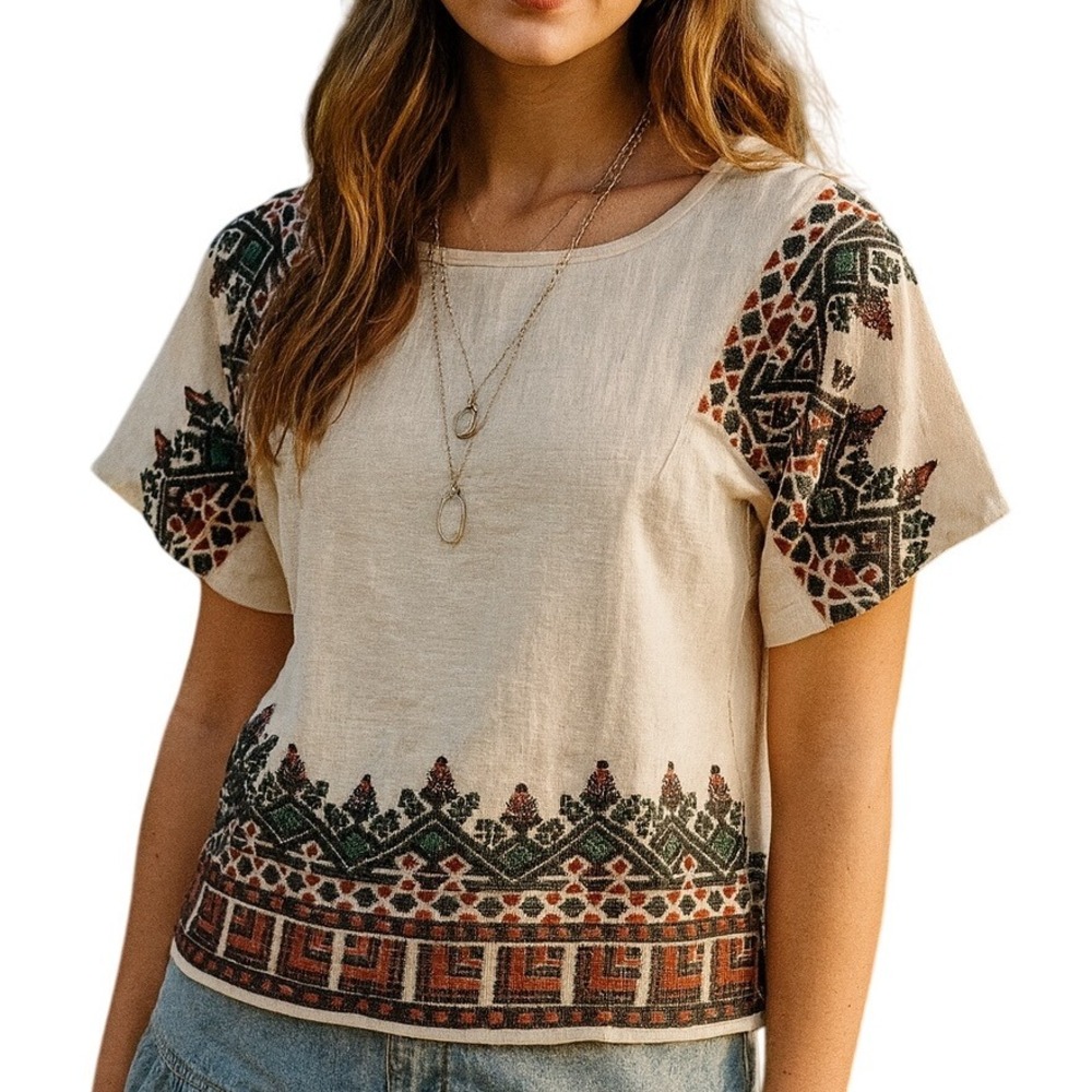 Romeo & Juliet Couture Short Sleeve Embroidered Boho Chic Blouse Top Size Small‎
